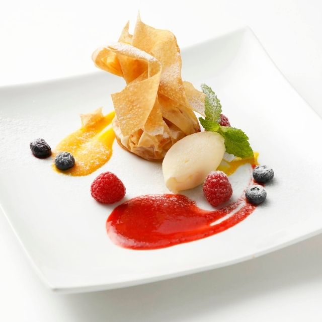 TY 3/14 [Kue-kue] Buat hidangan penutup ala restoran! Piring hidangan penutup warna-warni